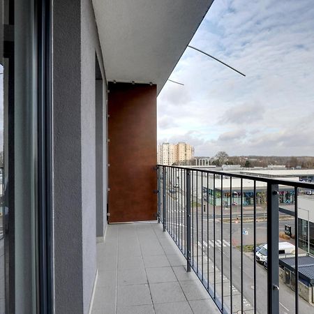 Star Cozy Apartment In A Modern Neighborhood Pressburg Exterior foto